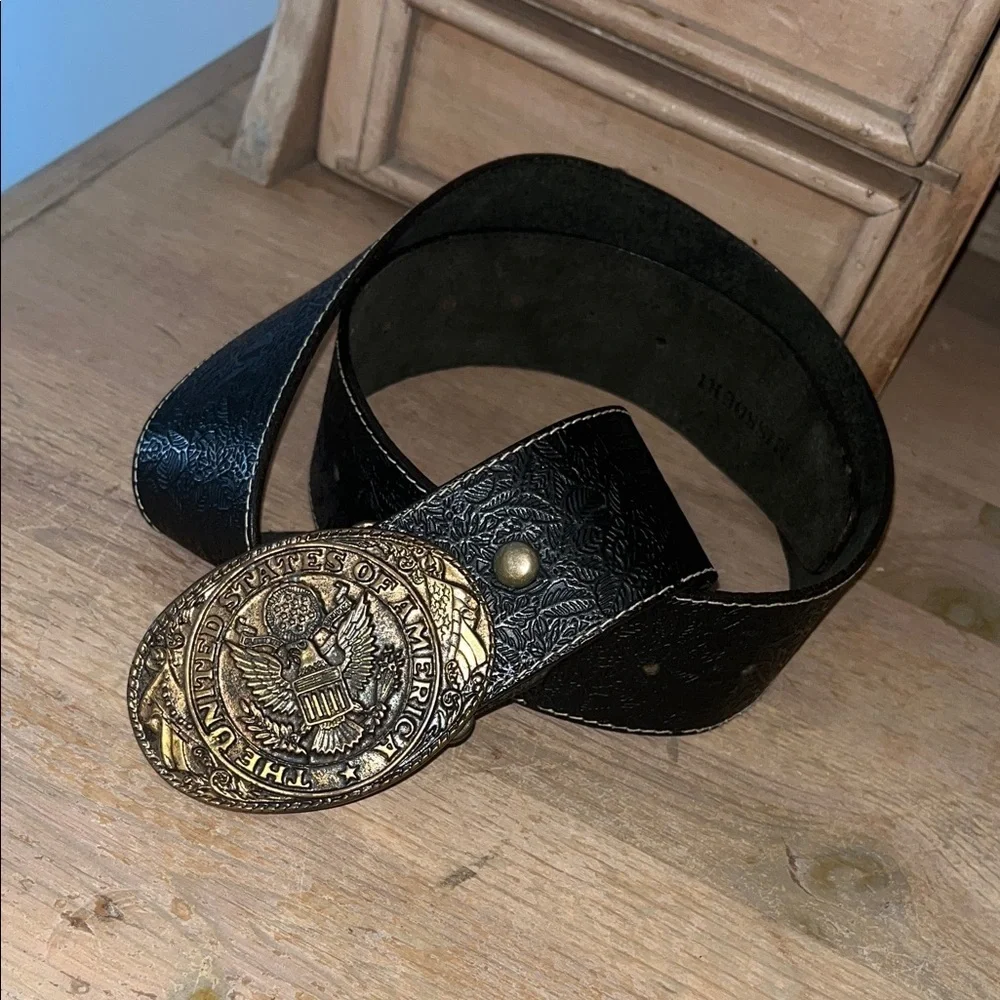 Vintage Men’s Missouri Leather Belt Buckle United States America Black Embossed